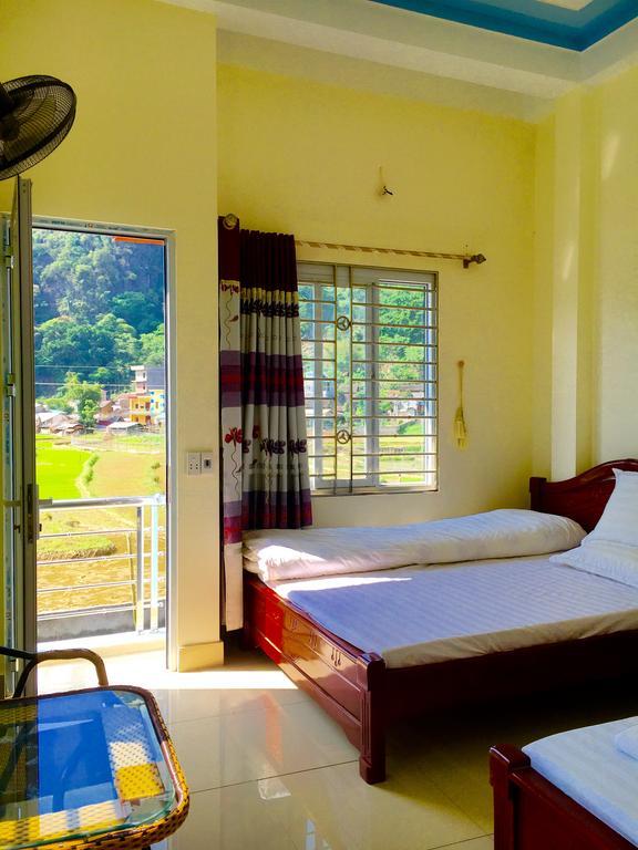 Huyen Tram Guesthouse Dong Van  Extérieur photo